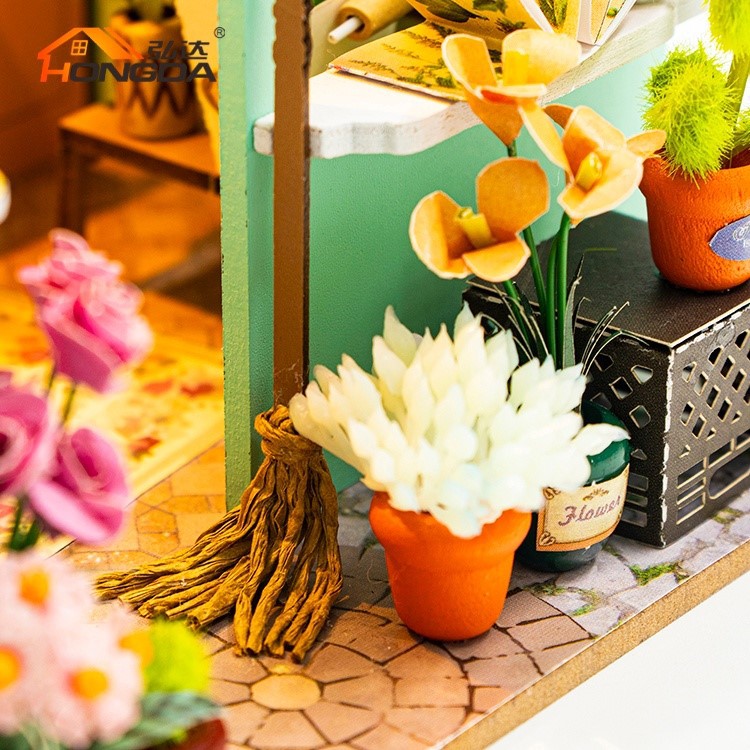 Flower Doll House2.jpg